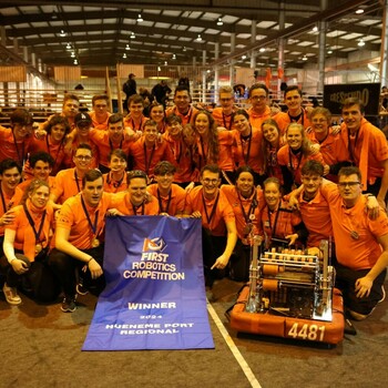Team Rembrandts wint regional en mag door naar wereldkampioenschappen First Robotics Competitions in Houston!